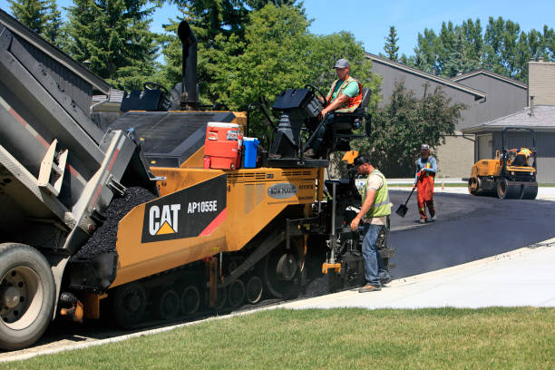 Best Concrete Paver Driveway  in Emmetsburg, IA